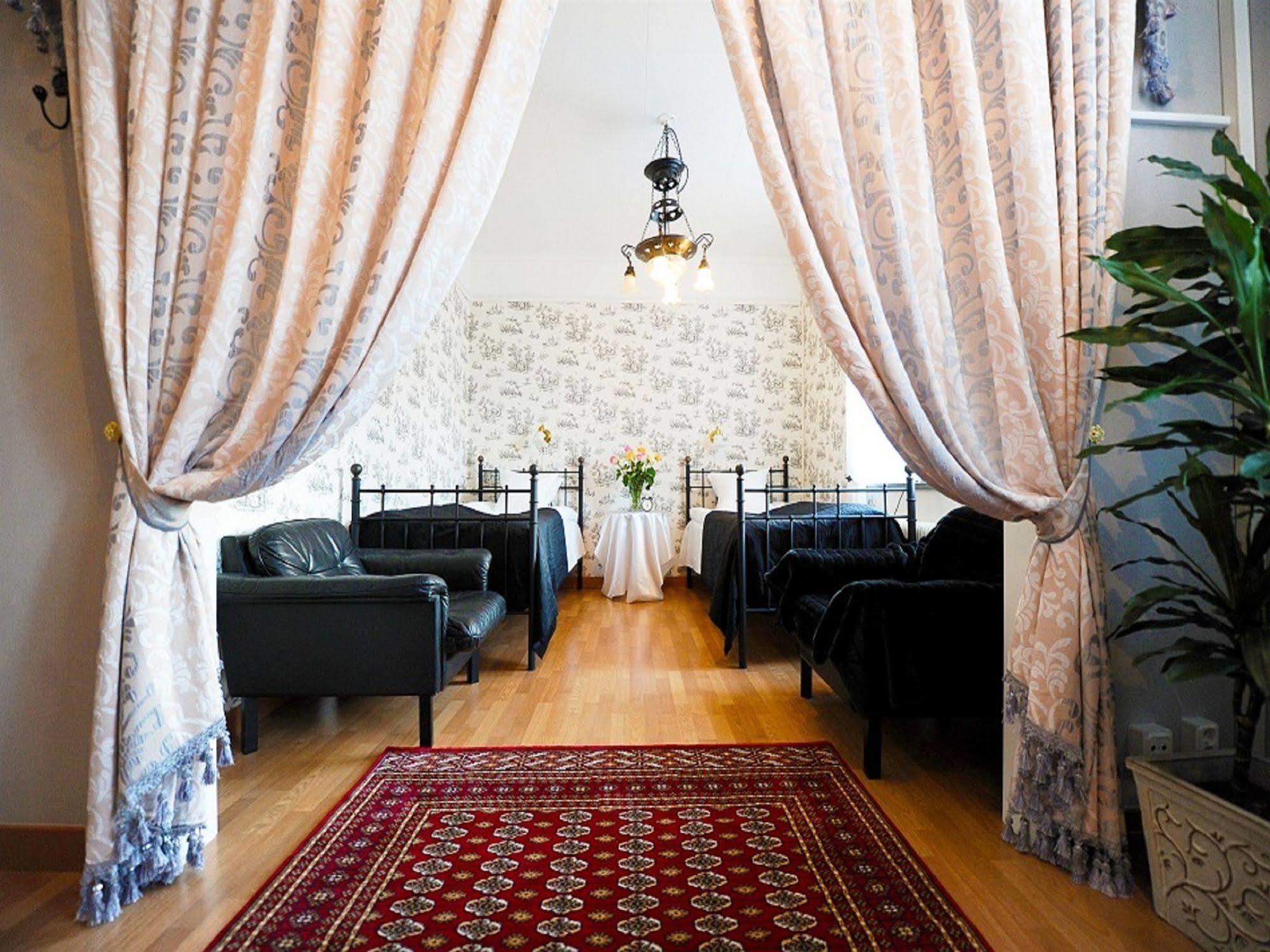 Lidköping Hotell Laeckoe מראה חיצוני תמונה